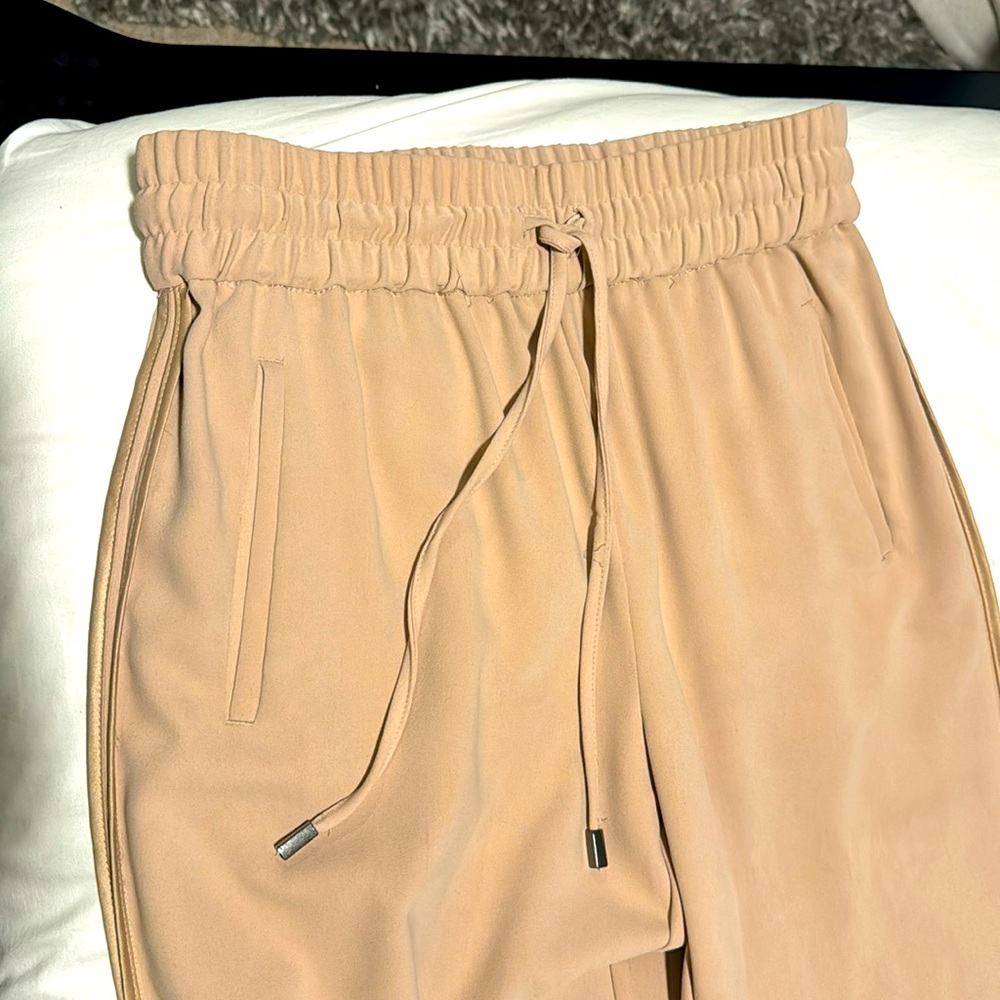Zara beige trendy joggers